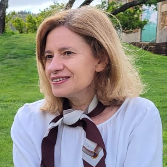 Manuela Neves